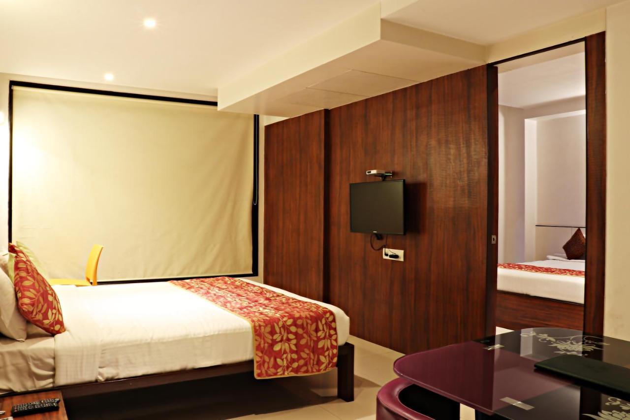 The Temple View Hotel Shirdi Ngoại thất bức ảnh