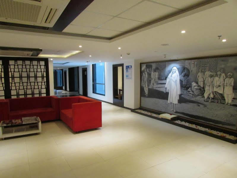 The Temple View Hotel Shirdi Ngoại thất bức ảnh
